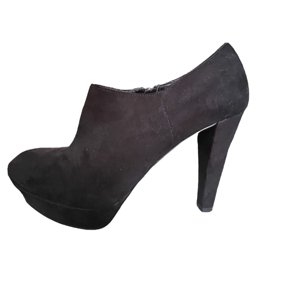 Black Size 9 Suede Shooties Marc Fisher